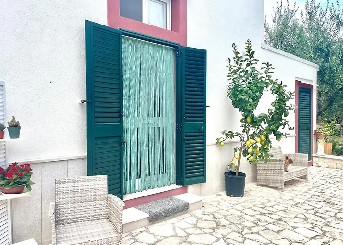 Orchidea Marina Di Macchia A Mattinata Gargano Apartment Monte SantʼAngelo